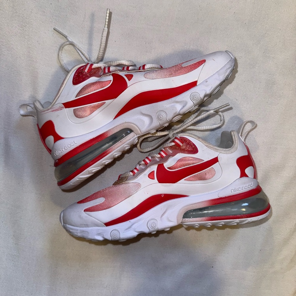 Nike Air Max 270 React SE